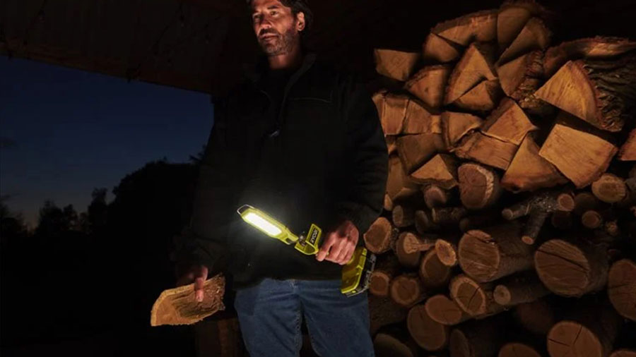 Lampe LED 18 V ONE+ RSL18-0 Ryobi  Lampe LED 18 V ONE+ RSL18-0 Ryobi